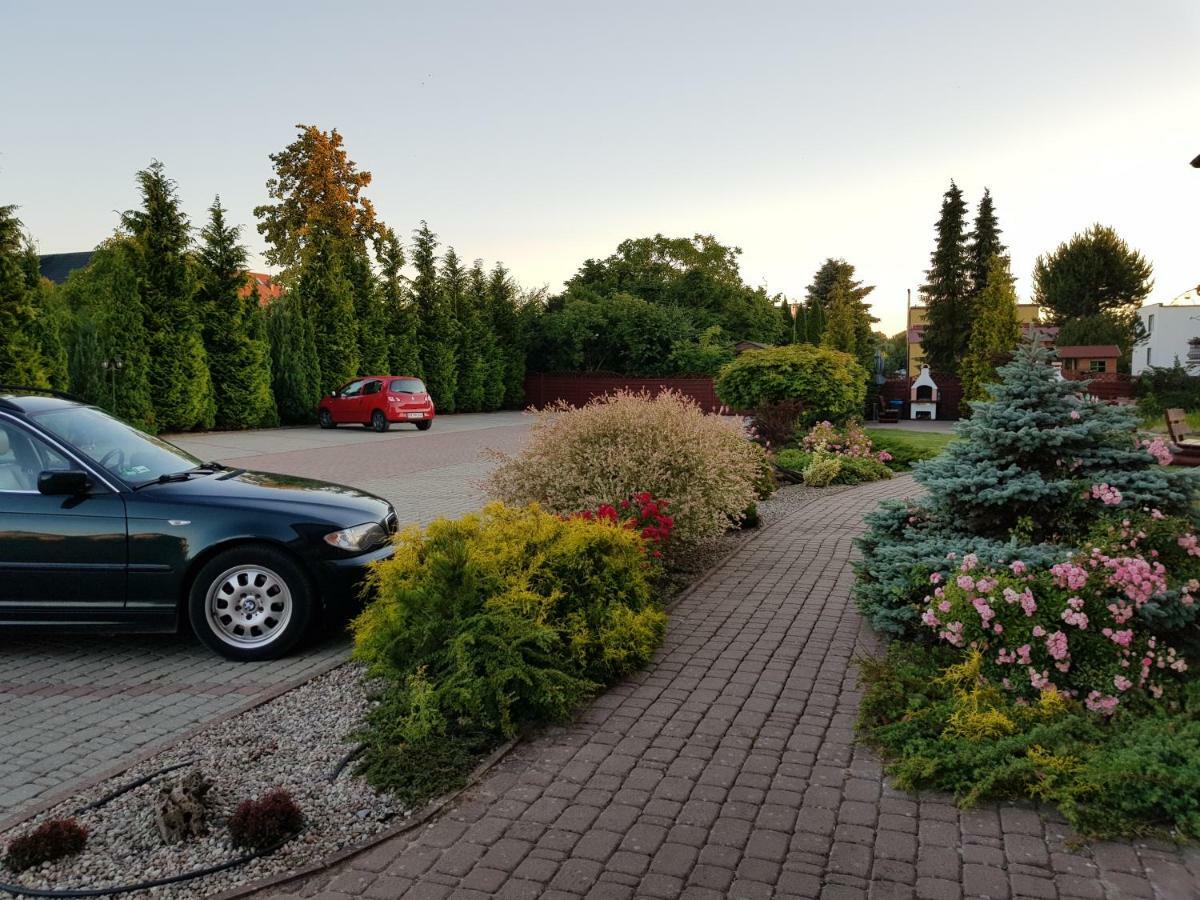 Posejdon Bed & Breakfast Ustronie Morskie Exterior photo